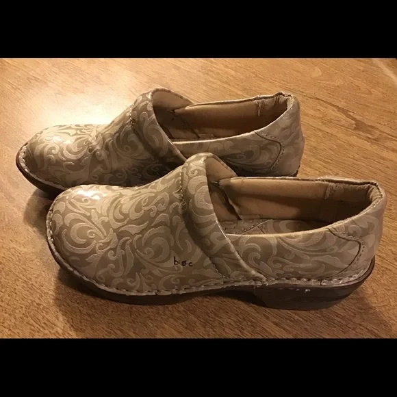 B.O.C. Born Concept Peggy Tan Leather Clogs NWT - Picture 2 of 7